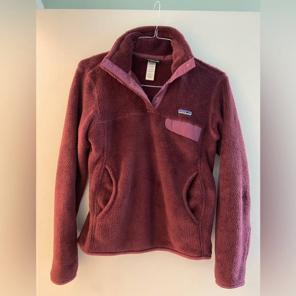Patagonia Women's Re-Tool Snap-T Fleece Pullover, deep Purple Sherpa, Size Small